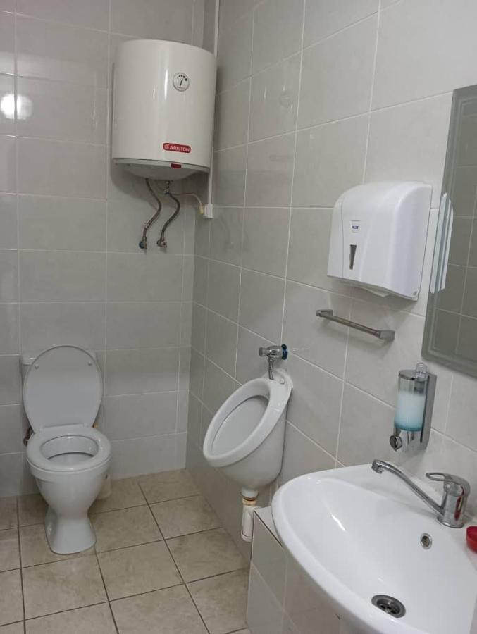 Bekbro Hostel Bishkek Luaran gambar