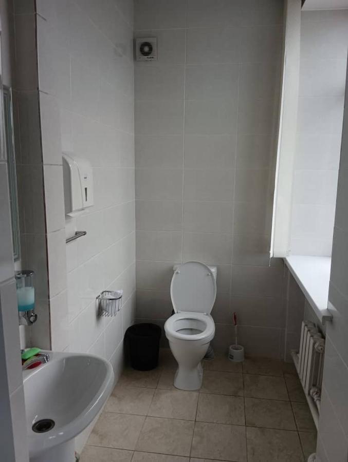 Bekbro Hostel Bishkek Luaran gambar
