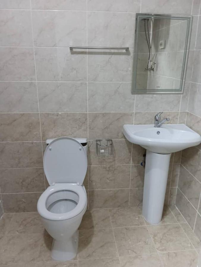 Bekbro Hostel Bishkek Luaran gambar