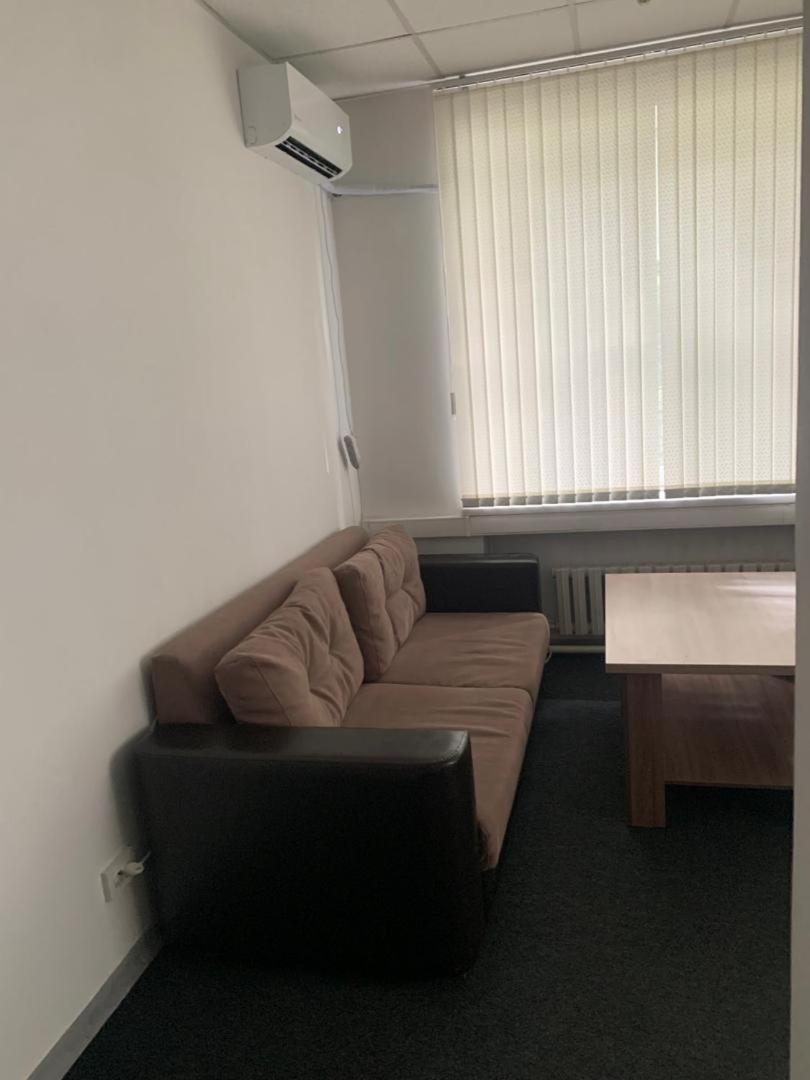 Bekbro Hostel Bishkek Bilik gambar